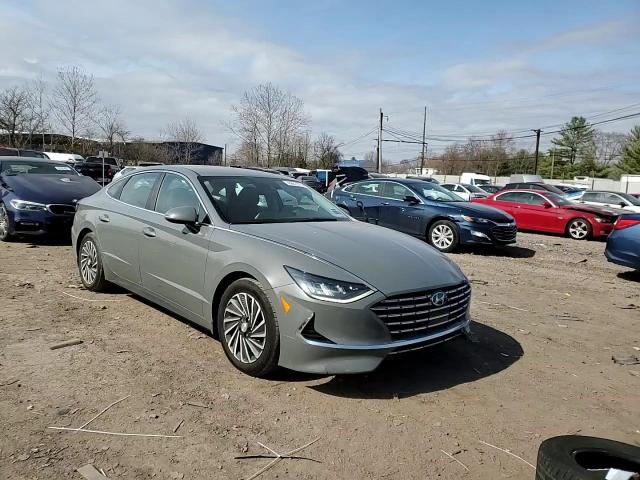 2021 Hyundai Sonata - Image 10