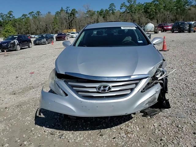 2014 Hyundai Sonata - Image 13