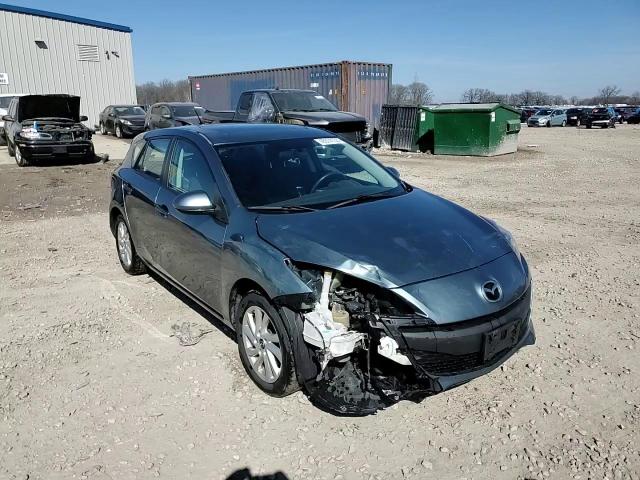 2013 Mazda 3 - Image 14