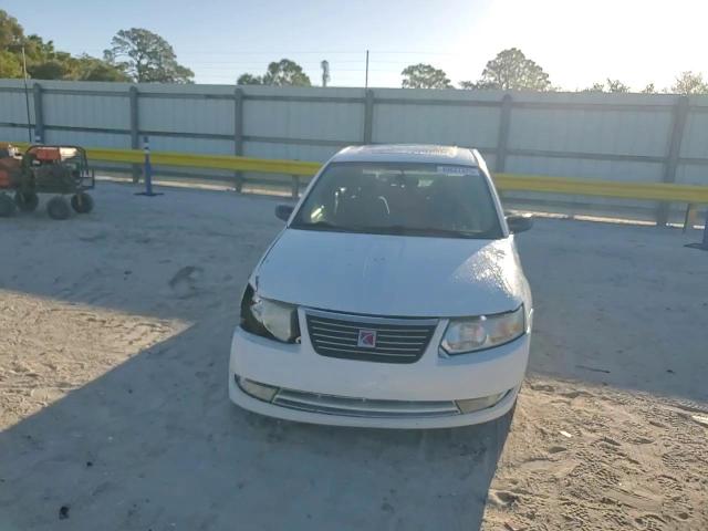 2007 Saturn ION - Image 11
