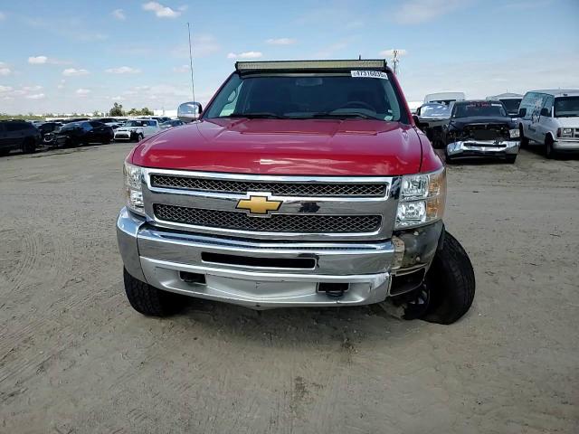 2013 Chevrolet Silverado - Image 10