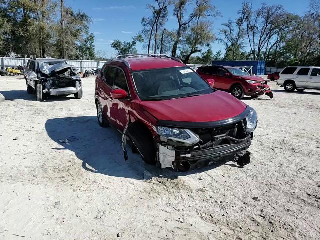 2017 Nissan Rogue - Image 10