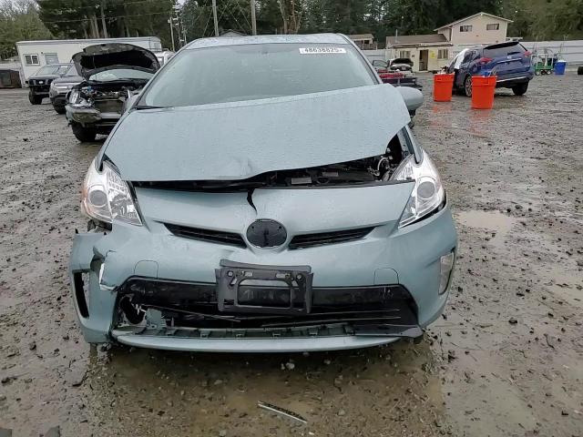 2015 Toyota Prius - Image 12