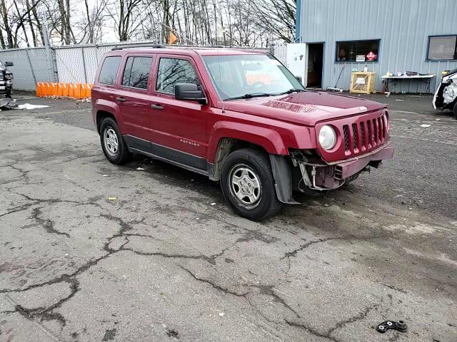 2016 Jeep Liberty (Patriot) - Image 12