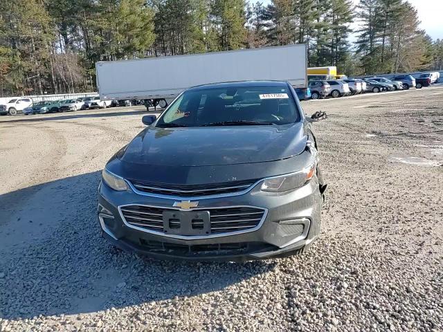 2017 Chevrolet Malibu - Image 11