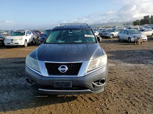 2013 Nissan Pathfinder - Image 12