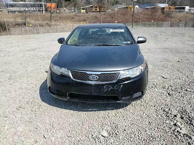 2013 Kia Forte - Image 11