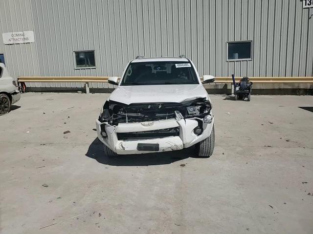 2016 Toyota 4Runner - Image 12