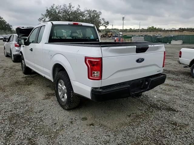 2015 Ford F-150 - Image 11
