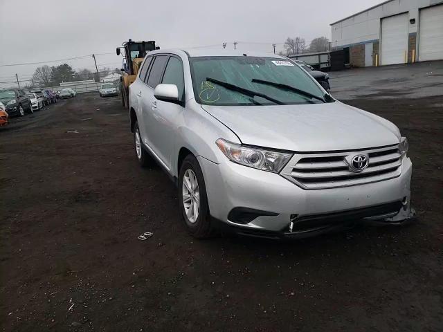 2013 Toyota Highlander - Image 11