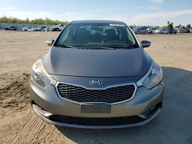 2016 Kia Forte - Image 11