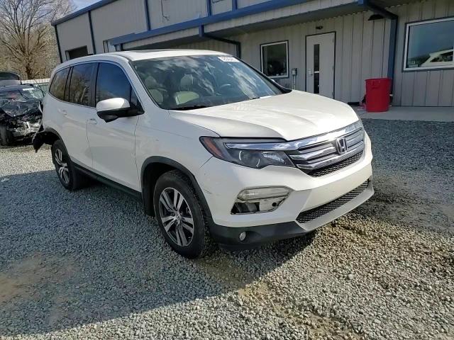 2017 Honda Pilot - Image 11