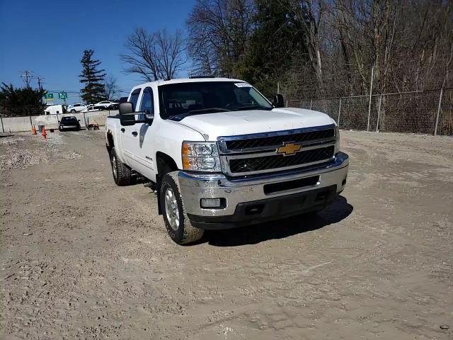 2011 Chevrolet Silverado - Image 11