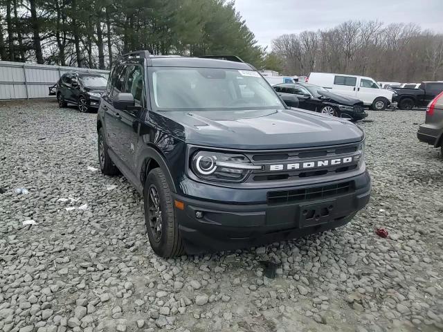2022 Ford Bronco - Image 12