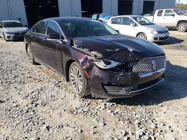 2020 Lincoln MKZ - Image 11