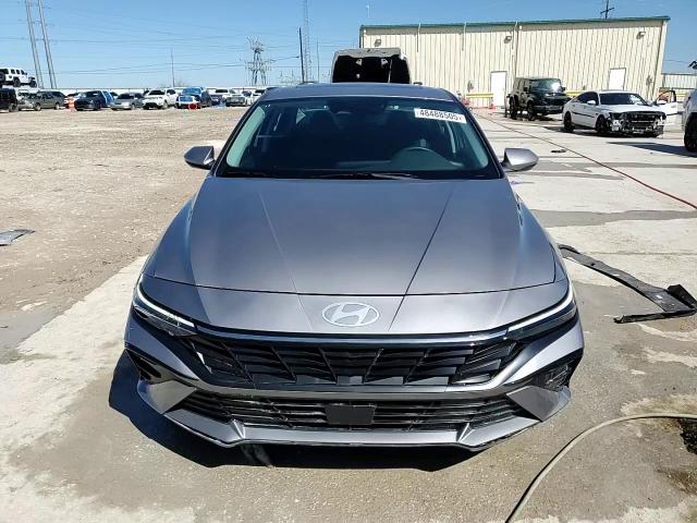 2024 Hyundai Elantra - Image 13