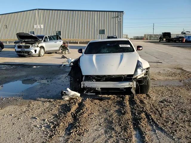 2018 Nissan 370Z - Image 10