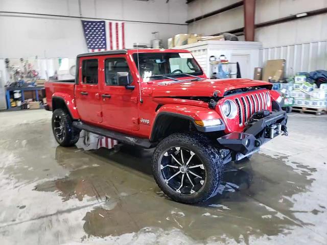 2020 Jeep Gladiator - Image 11