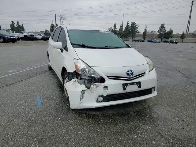 2014 Toyota Prius - Image 11