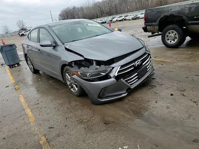 2018 Hyundai Elantra - Image 10