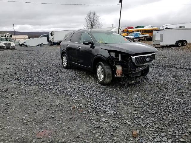 2017 Kia Sorento - Image 14