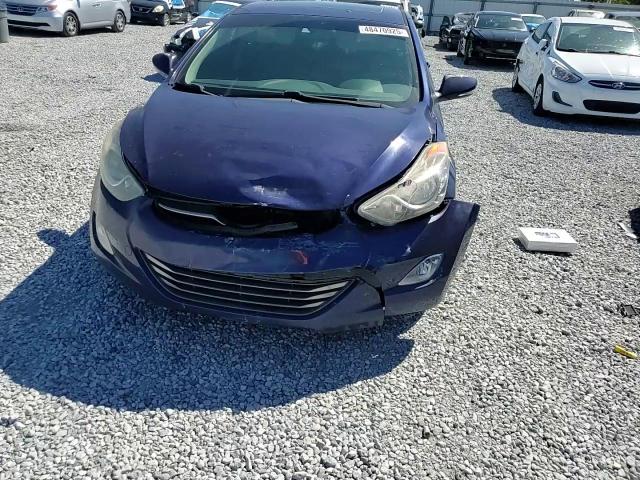 2013 Hyundai Elantra - Image 11