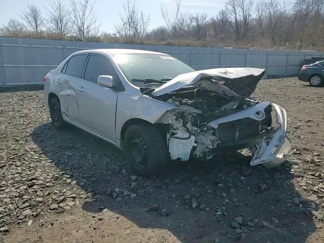 2011 Toyota Corolla - Image 11
