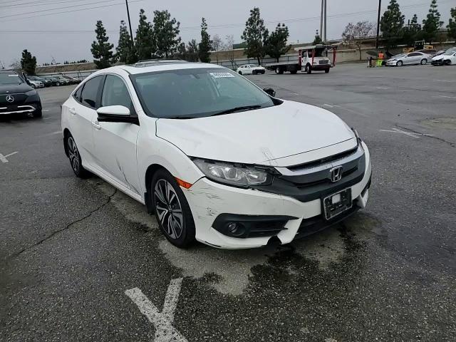 2016 Honda Civic - Image 10
