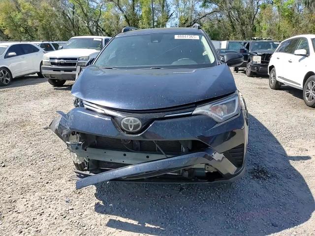 2018 Toyota RAV 4 - Image 12