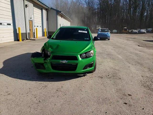 2015 Chevrolet Sonic - Image 13