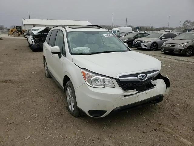 2016 Subaru Forester - Image 12