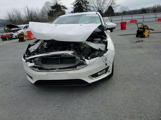 2015 Ford Focus - Image 11
