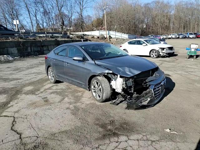 2017 Hyundai Elantra - Image 10