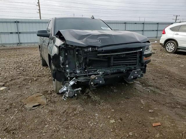 2017 Chevrolet Silverado - Image 11