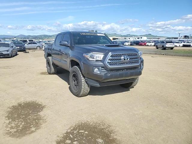2017 Toyota Tacoma - Image 11