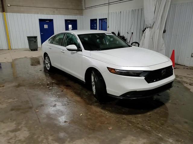 2024 Honda Accord - Image 13