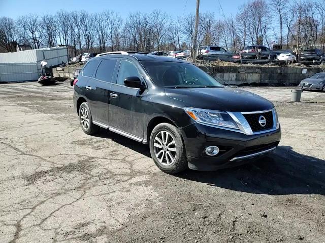 2016 Nissan Pathfinder - Image 11