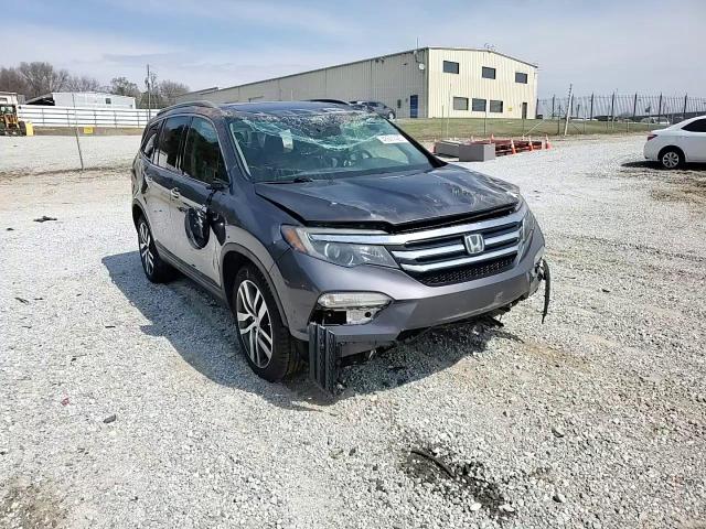 2017 Honda Pilot - Image 12