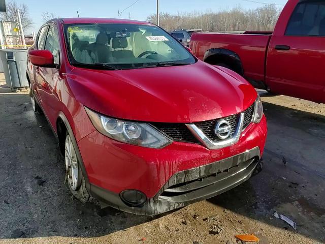 2017 Nissan Rogue - Image 14