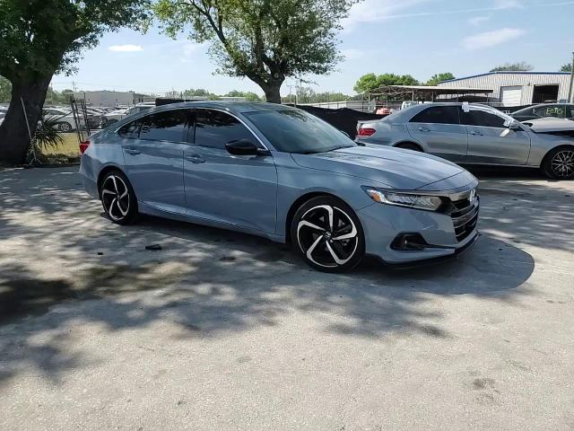 2022 Honda Accord - Image 11