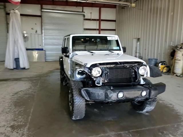 2016 Jeep Wrangler - Image 14