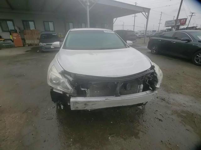 2013 Nissan Altima - Image 11