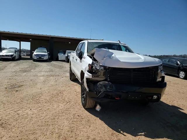 2021 Chevrolet Silverado - Image 10