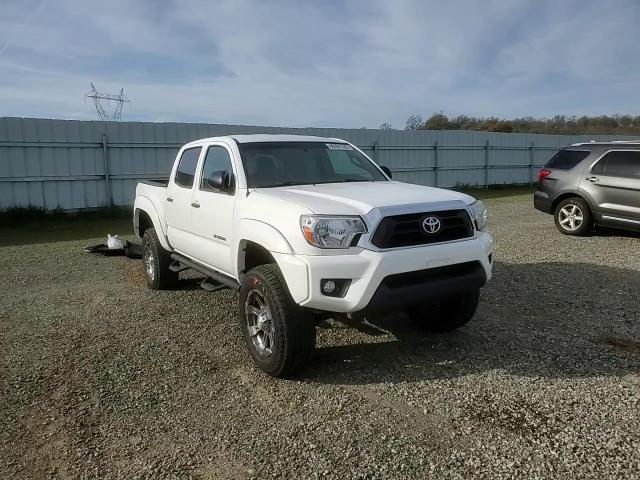 2013 Toyota Tacoma - Image 11