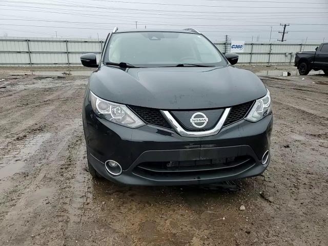 2019 Nissan Rogue - Image 11