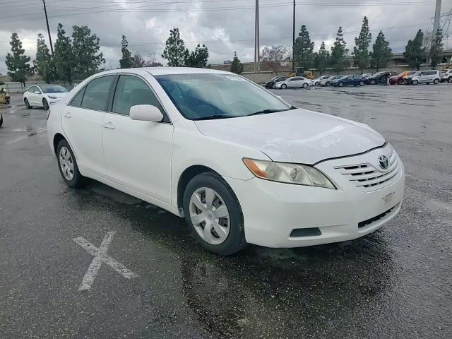2009 Toyota Camry - Image 11