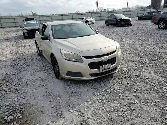 2016 Chevrolet Malibu - Image 11