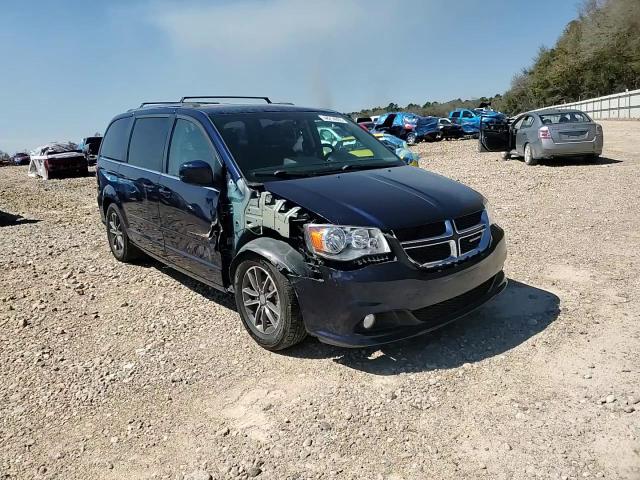 2017 Dodge Caravan - Image 15