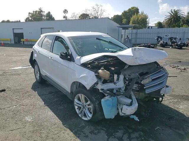 2018 Ford Edge - Image 12