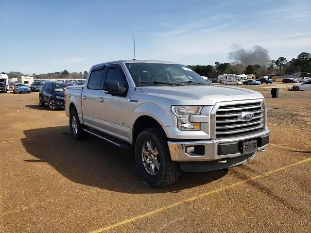 2015 Ford F-150 - Image 10
